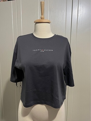 Calvin Klein Kaydırmalı t-shirtler