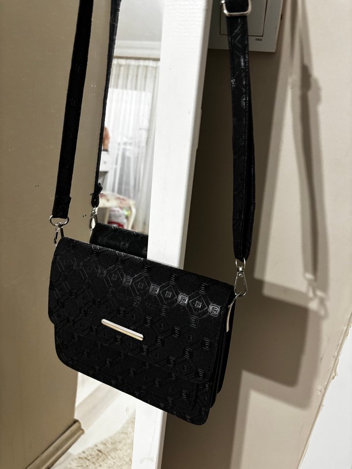 Koyu Siyah Deri Kadın Çanta - Görsel 2