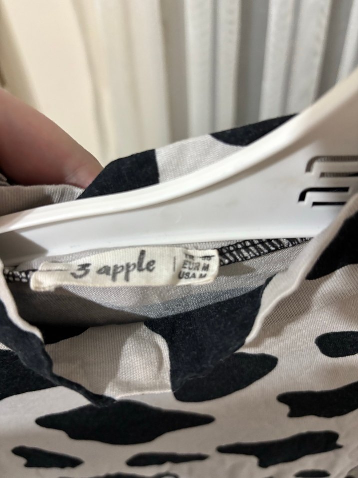 Siyah Beyaz Desenli Balıkçı Yaka Bluz - Görsel 2