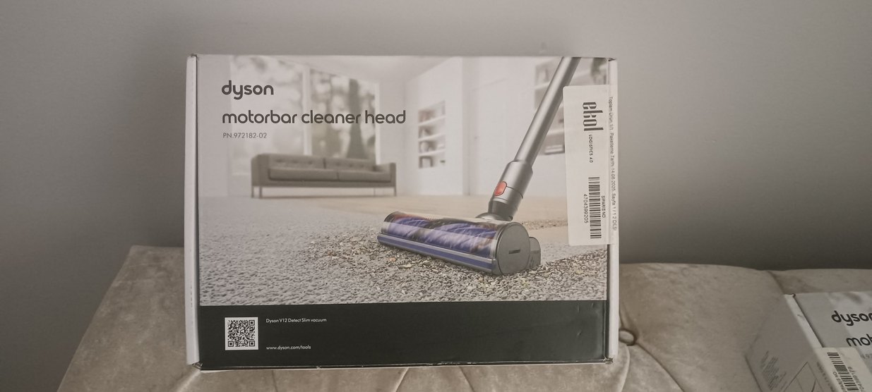 Dyson v12 hiç kullanılmamış sıfır kutusunda açılmamış - Görsel 3