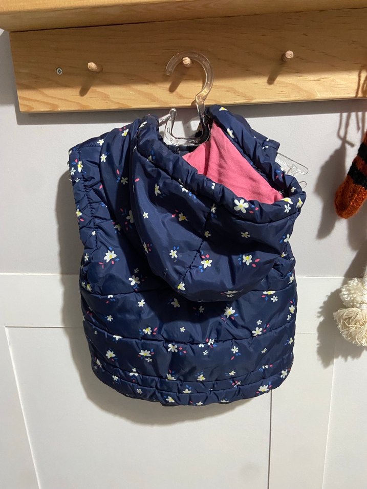 Çiçek Desenli Kız Çocuk Yelek - Görsel 2