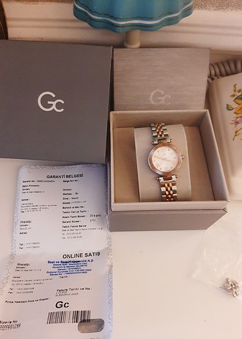 Guess Gc İki Renkli Kadin Kol Saati