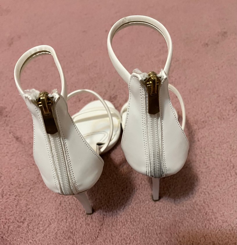 Bantlı topuklu ayakkabı - Görsel 5