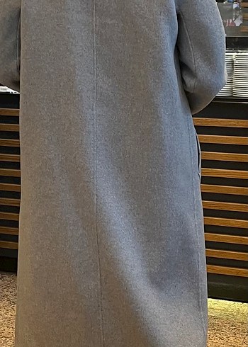 Gri çift düğmeli uzun kaban kaşe manto - Görsel 8