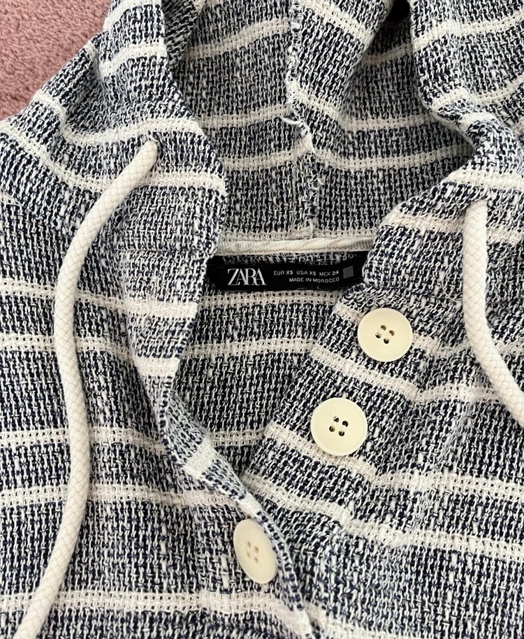 Gri Çizgili Şort- Üst takım XS bedendir - Görsel 4