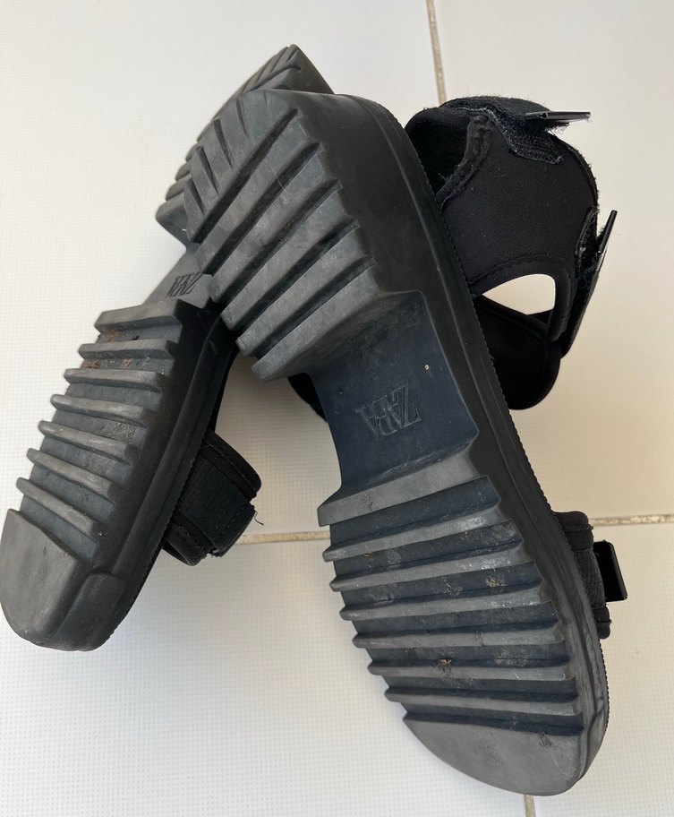 Siyah Platform Topuklu Kadın Sandalet - Görsel 4