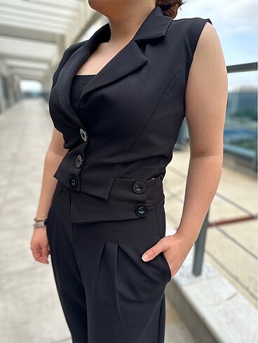 Yelekli takım