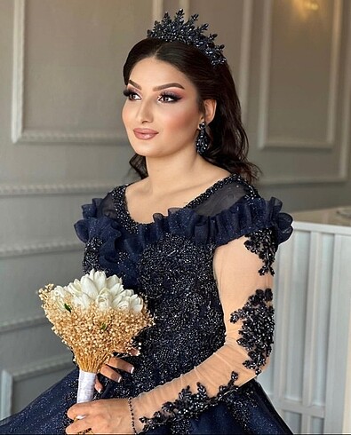 Nişan TACI