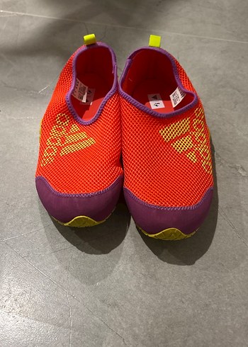 Adidas 38