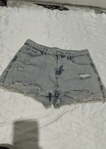Gri Mini Denim Şort, Salaş Kesim, Grunge Tarzı