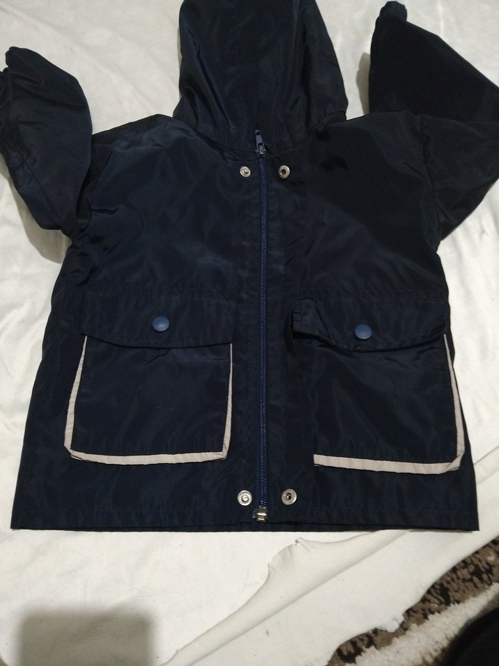 Kapüşonlu Erkek Çocuk Lacivert Mont - Görsel 3