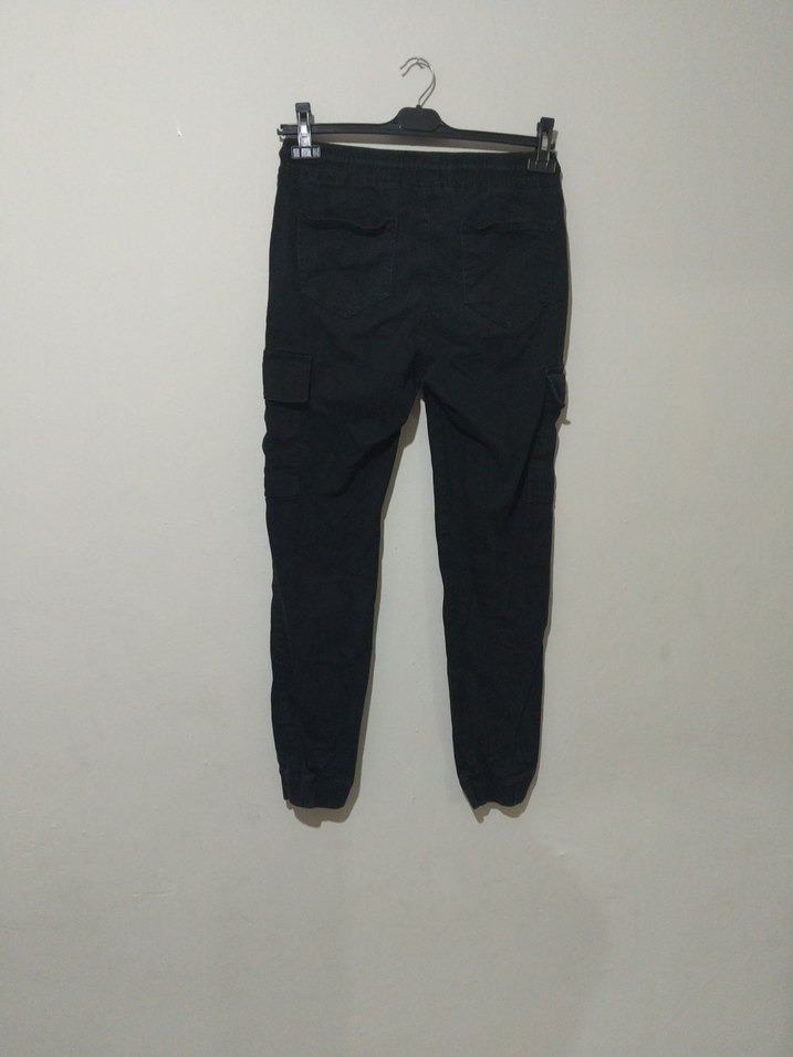 Siyah Kemerli Rahat Kesim Erkek Pantolon - Görsel 3