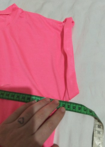 Pembe Kısa Kollu Salaş Kadın Tişört - Görsel 6