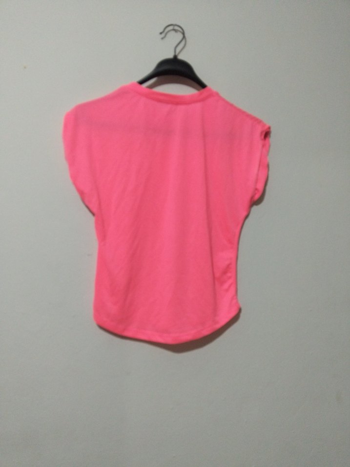 Pembe Kısa Kollu Salaş Kadın Tişört - Görsel 2