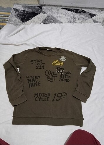 LC Waikiki 11,12yaş lcwaikiki sweatshirt