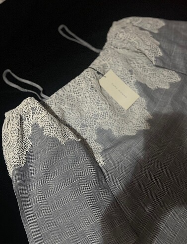 m Beden çeşitli Renk Zara marka bluz etiketli