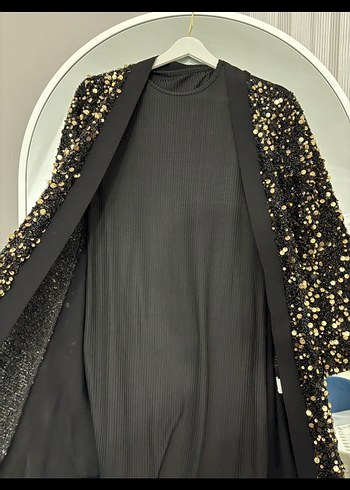 42 Beden siyah Renk pullu abaya