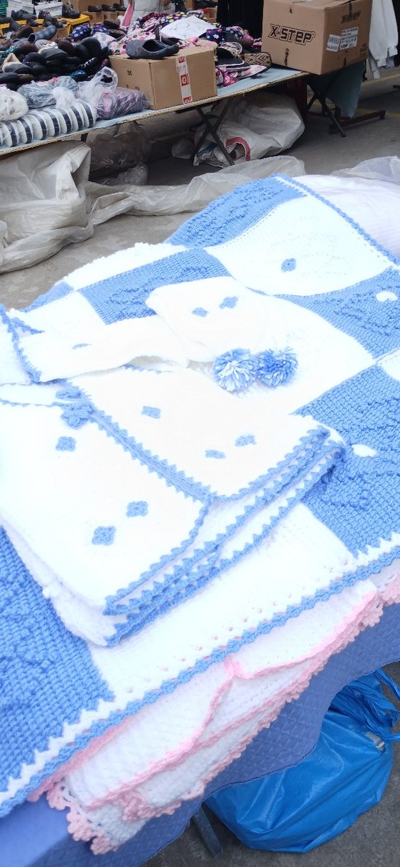 Nakışlı Mavi Örgü Bebek Battaniyesi takımı - Görsel 4