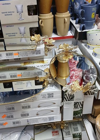 Altın Renkli Desenli Tepsi - Görsel 2