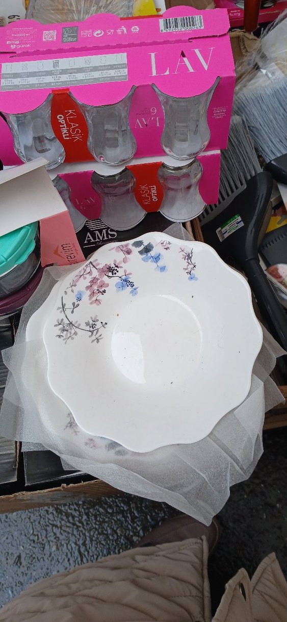 Çiçek Desenli Beyaz Seramik yemek tabagı 6lı - Görsel 2