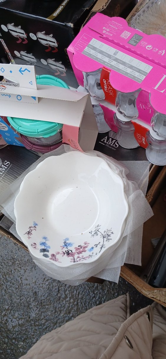 Çiçek Desenli Beyaz Seramik yemek tabagı 6lı - Görsel 3