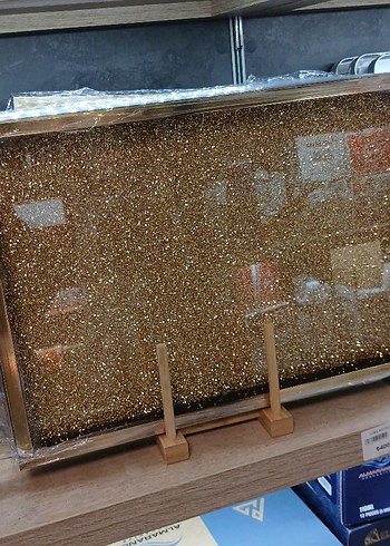 Altın Renkli Parlak Çerçeve - Görsel 3