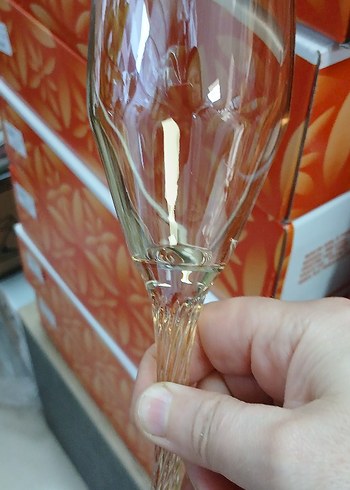 Altın Renkli İnce Kadeh - Görsel 4