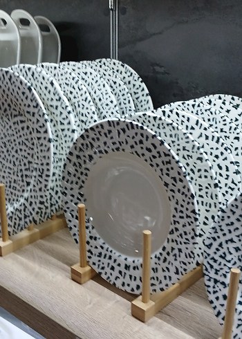 Beyaz Siyah Desenli Yemek Tabağı Seti 24 parca - Görsel 2