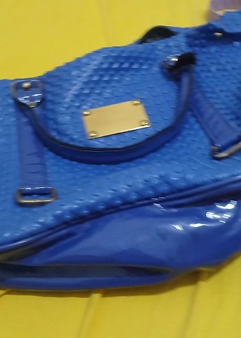 Zara iki adet çanta