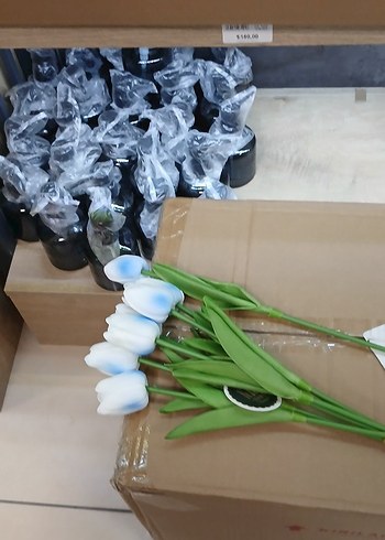 Zara Renkli Gelinlik Aksesuarı Lale Çiçeği