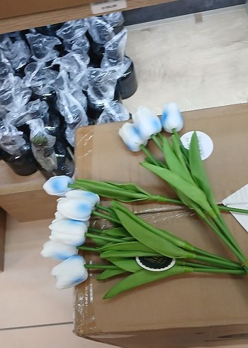 Beden beyaz Renk Renkli Gelinlik Aksesuarı Lale Çiçeği