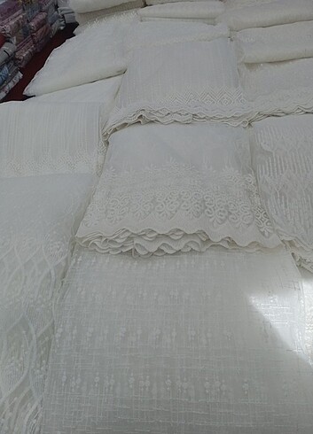 Beden Hazirr dikilmiş tül 3 metre ve 2 buçuk metre en