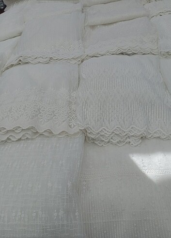 Beden beyaz Renk Hazirr dikilmiş tül 3 metre ve 2 buçuk metre en