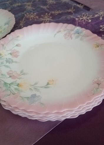  Beden beyaz Renk Vintage arcopal tabak takımı 6li