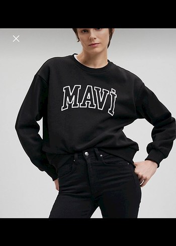 Siyah Mavi Baskılı Sweatshirt