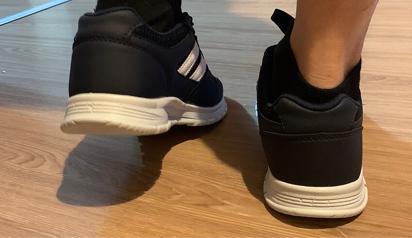 37 Beden lacivert Renk Yeni spor ayakkabı