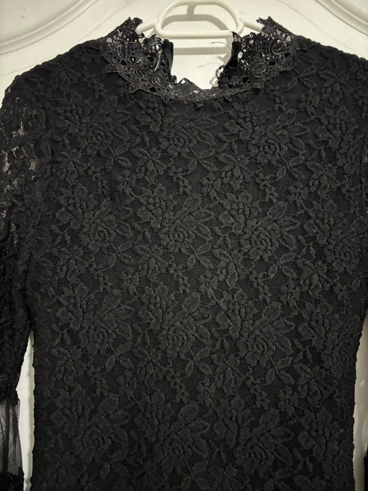 Siyah Dantel Uzun Kollu Gotik Ofis Elbisesi - Görsel 4