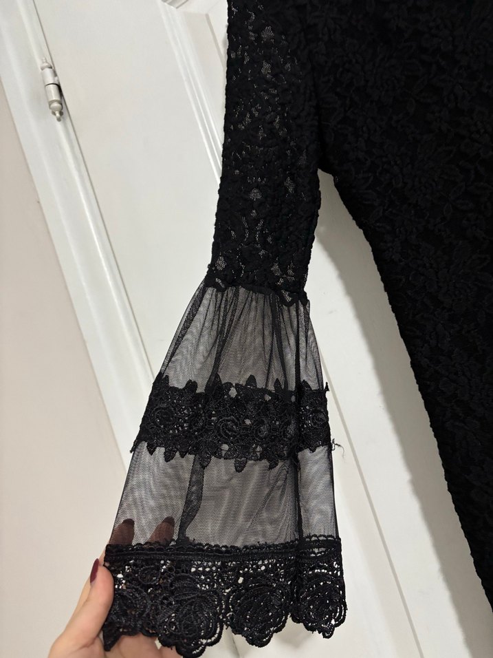 Siyah Dantel Uzun Kollu Gotik Ofis Elbisesi - Görsel 3