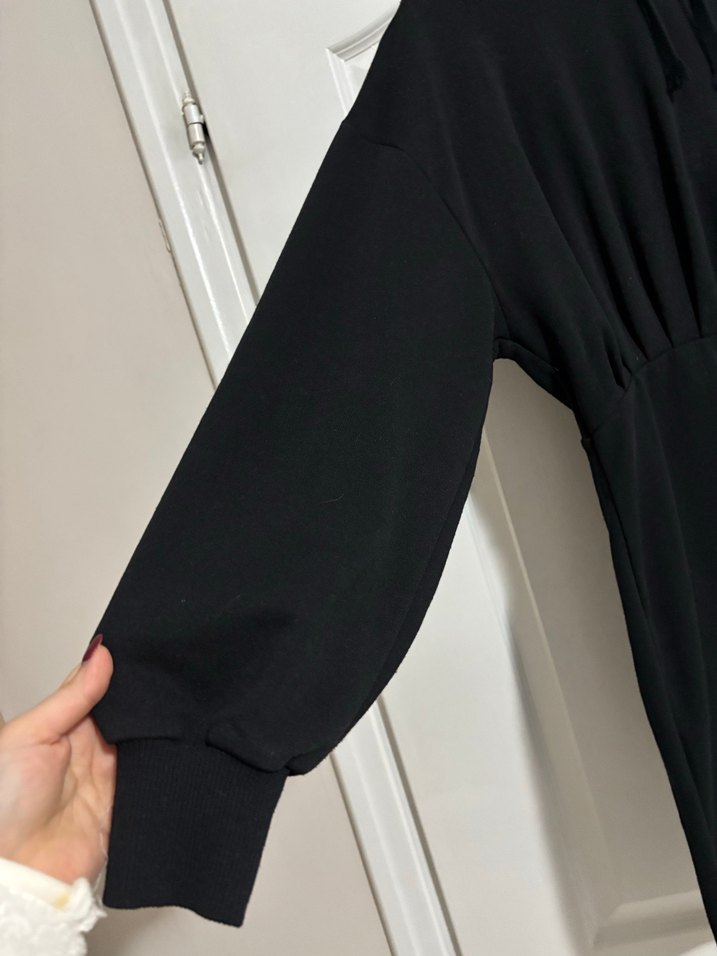 Drapeli Siyah mini uzun kollu günlük elbise - Görsel 4