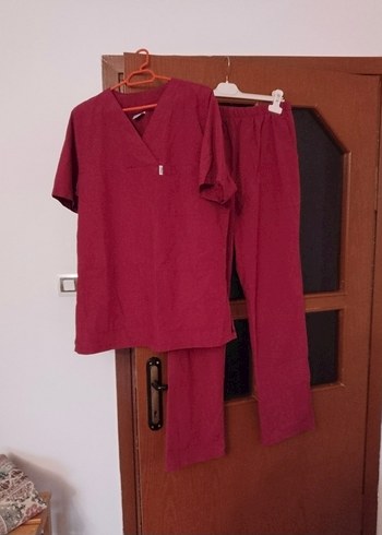 Bordo üniforma scrubs