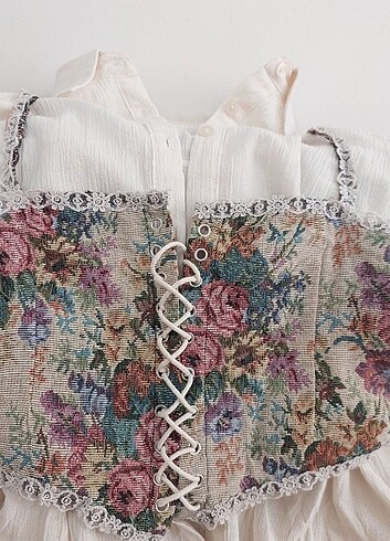 Vintage Korse