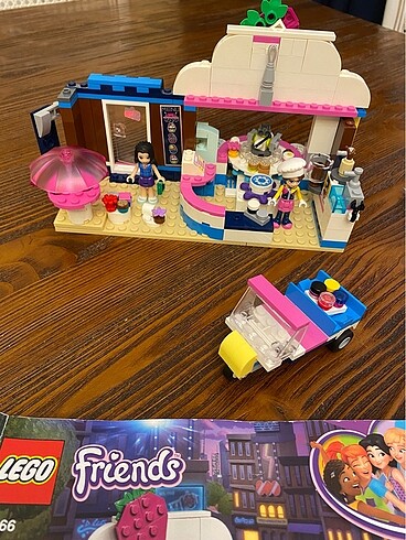 Beden Lego 41366 cupcake cafe