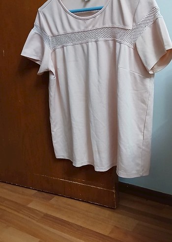 Bej Kısa Kollu Minimalist Bluz