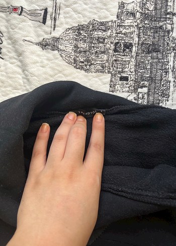 Trendyol & Milla Siyah Yarım Fermuarlı Yüksek Yakalı Sweatshirt