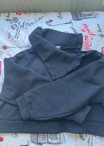 l Beden Siyah Yarım Fermuarlı Yüksek Yakalı Sweatshirt