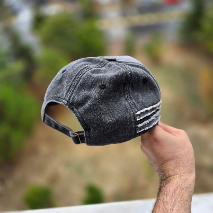 Siyah Gri Punk Tarzı Tokalı Kadın Şapka - Görsel 4