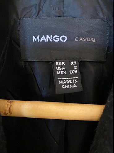 xs Beden Mango çok iyi durumda yün kaban