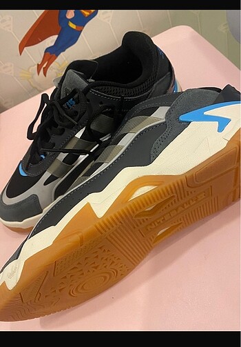 Adidas spor ayakkabı