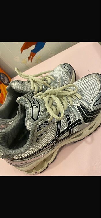38 Beden gri Renk Asics spor ayakkabı