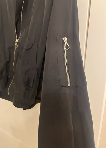 Koton Kadın Siyah Midi Uzun Kollu Fermuarlı  bomber Ceket - Görsel 3